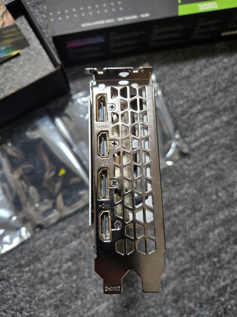 【Sai】GIGABYTE RTX3060 VISION OC 12GB