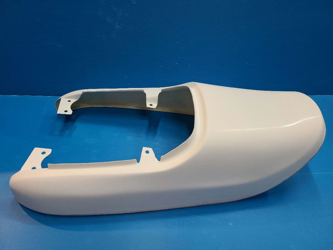 CB400SF ～96 NC31 Z2タイプ テールカウル SUPER FOUR - メルカリ