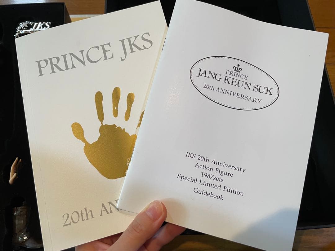 チャン・グンソク 20周年記念 フィギュア - メルカリ