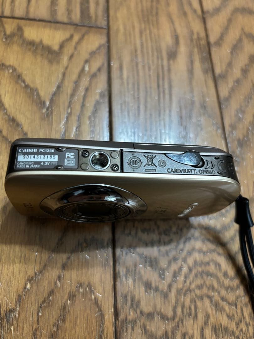 Canon IXY DIGITAL 510 IS ゴールド デジカメ