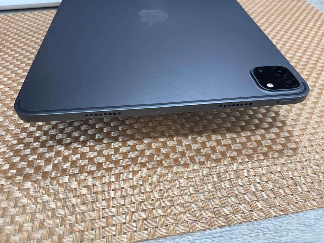 iPad Pro 11 第3世代 128 GB スペースグレイSIMフリー