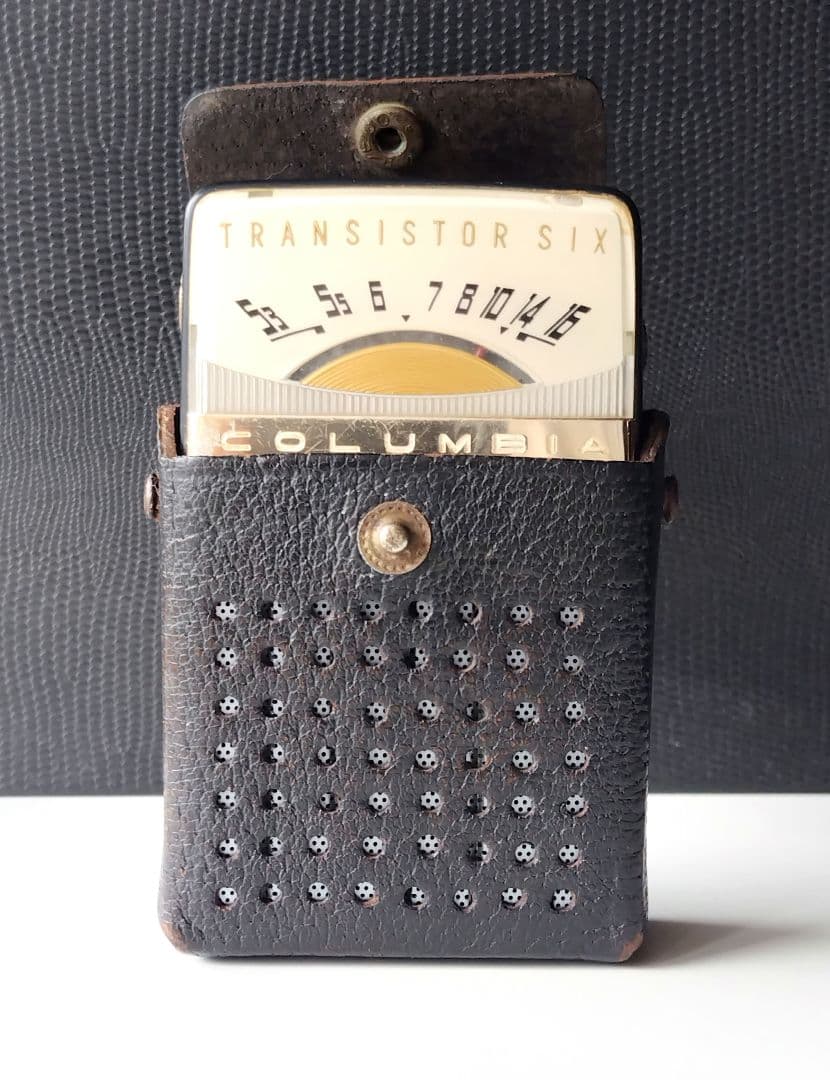 トランジスタラジオ　コロムビア製6石ラジオ　ヴィンテージ品