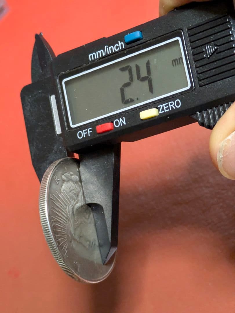 ピースダラー 1ドル 銀貨 おまけ2枚 - メルカリ