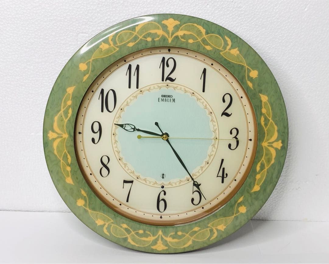 未使用品 SEIKO EMBLEM HS504M 壁掛け時計 掛時計 記名あり エンブレム 壁掛け時計 セイコー 電波 静音 電波時計 掛時計 クロック