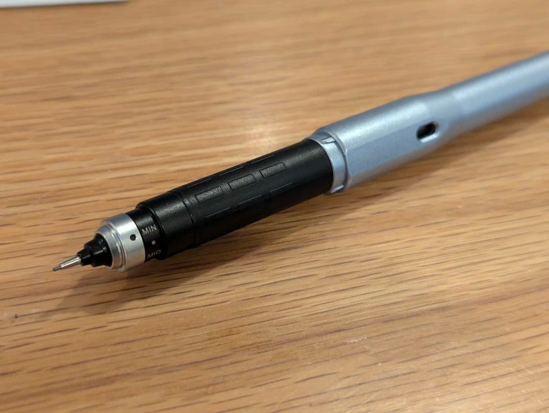 a*u様 三菱鉛筆 クルトガダイブ カスケードブルー 0.5mm