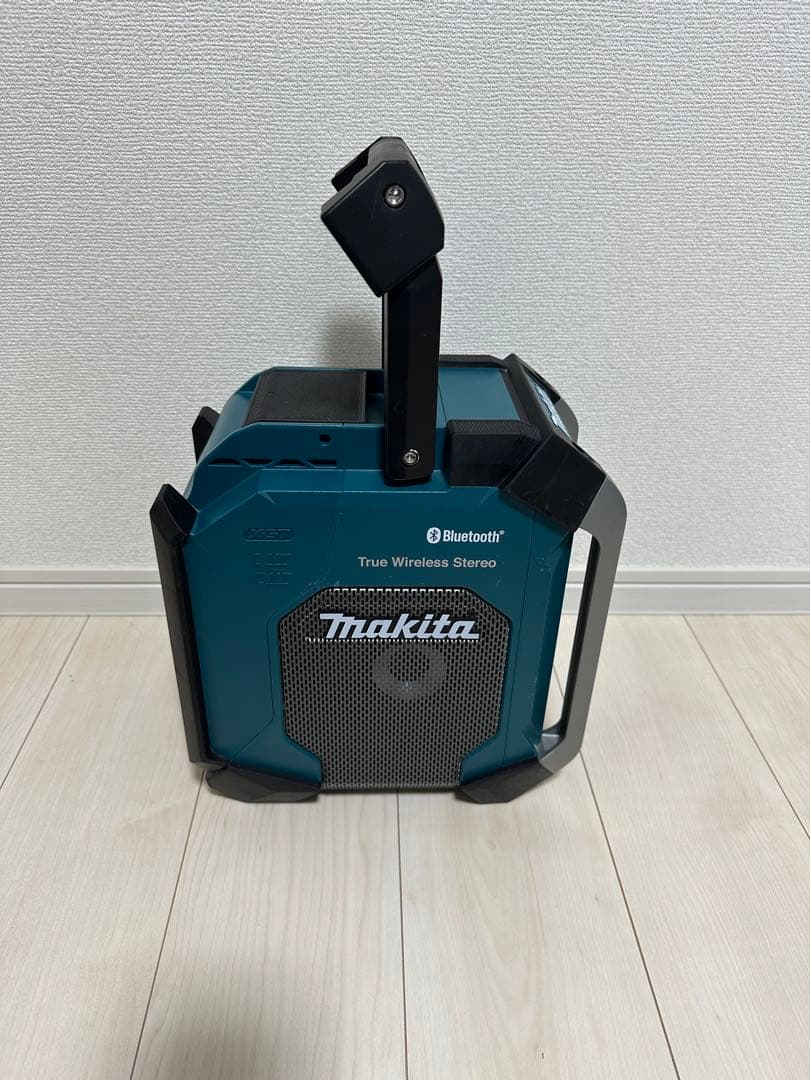 マキタMakita Bluetoothスピーカー　ラジオ MR005G