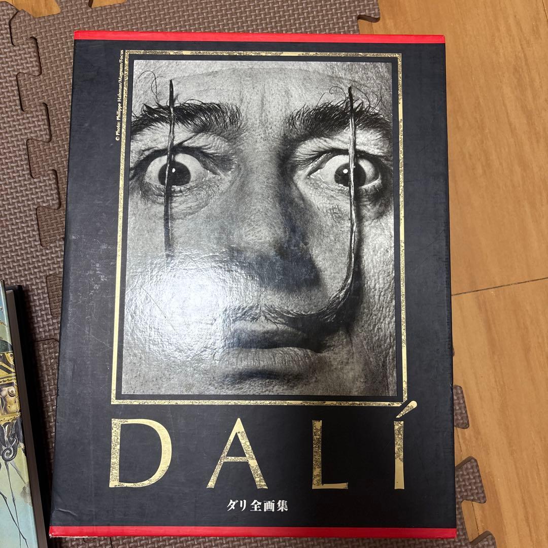 DALI ダリ全集 TASCHEN25周年 Amazon.co.jp: ダリ全画集 (25周年) : ロベール・デシャルヌ、ジル