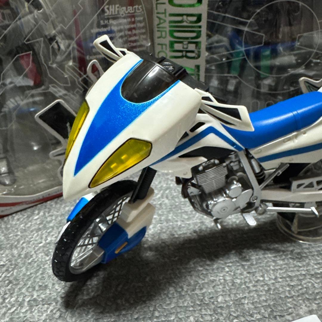 仮面ライダー電王 s.h.figuarts フィギュアーツ ゼロノス デンバード