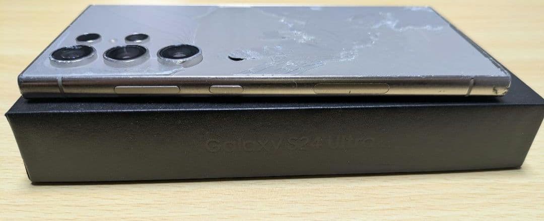 ジャンク Galaxy S24 Ultra 256GB Simフリー