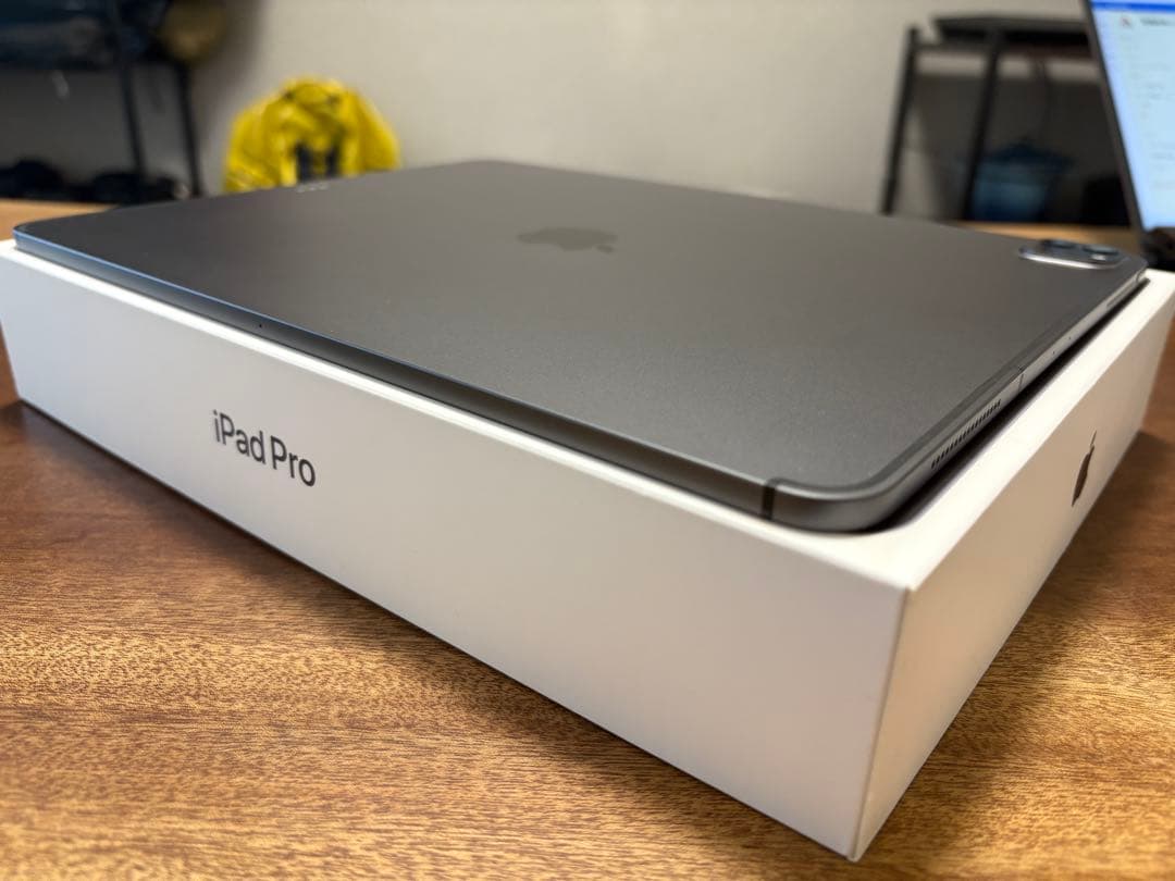 Apple iPad Pro (第4世代) 12.9 128GB セルラー