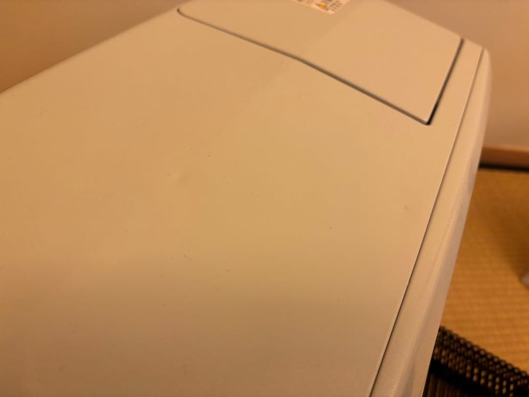 CORONA 石油ファンヒーター ホワイト　木造15畳　7.2L