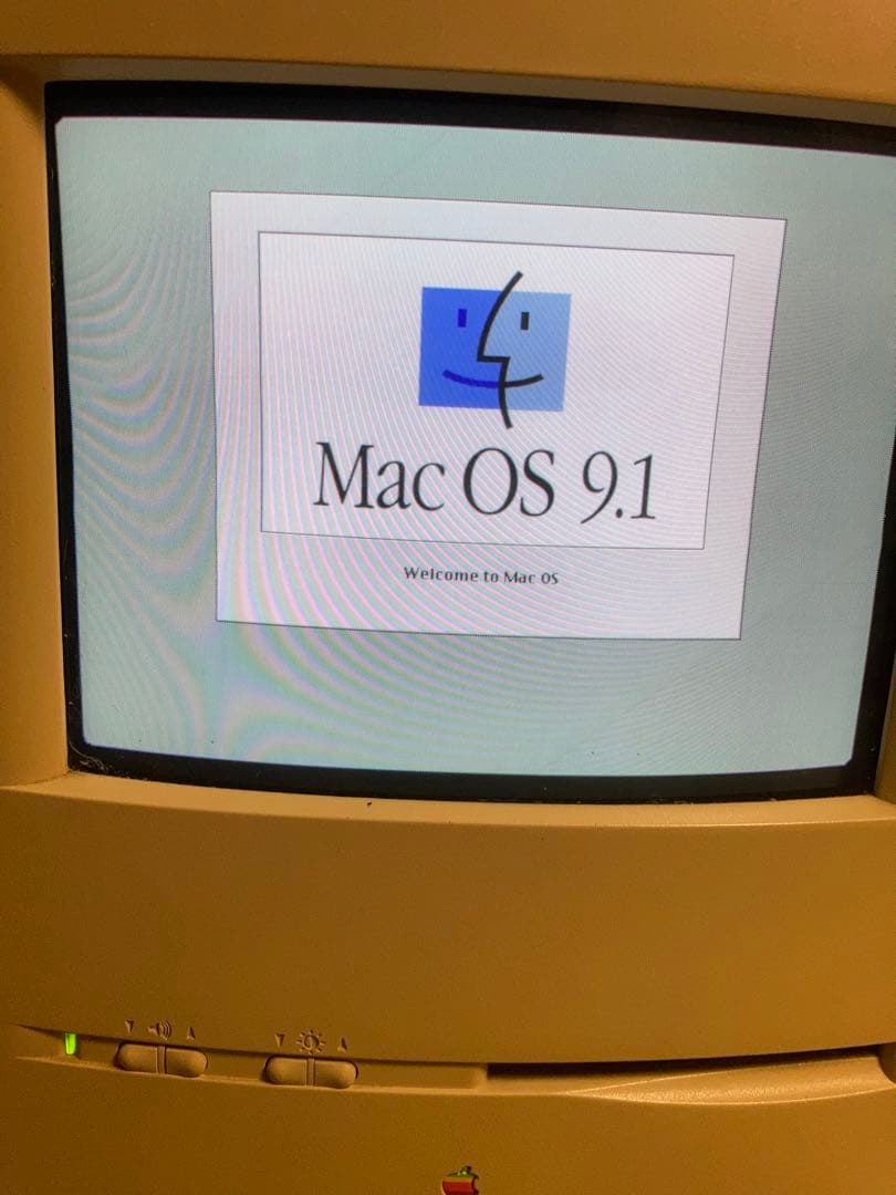 Macintosh Color Classic PowerMac化改造済