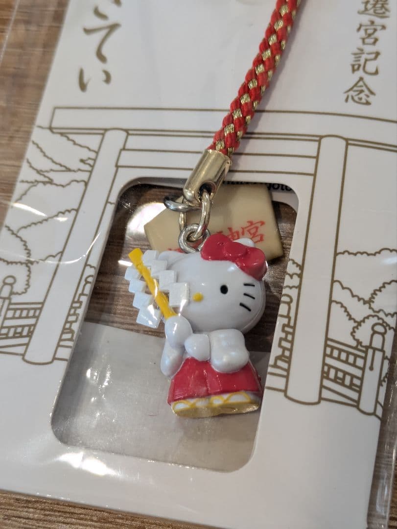 ハローキティ 伊勢神宮 根付 ストラップ 式年遷宮 - メルカリ