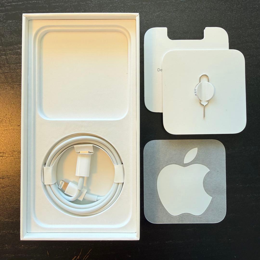 ◆iPhone14◆スターライト 128GB SIMフリー 未使用純正コード付き