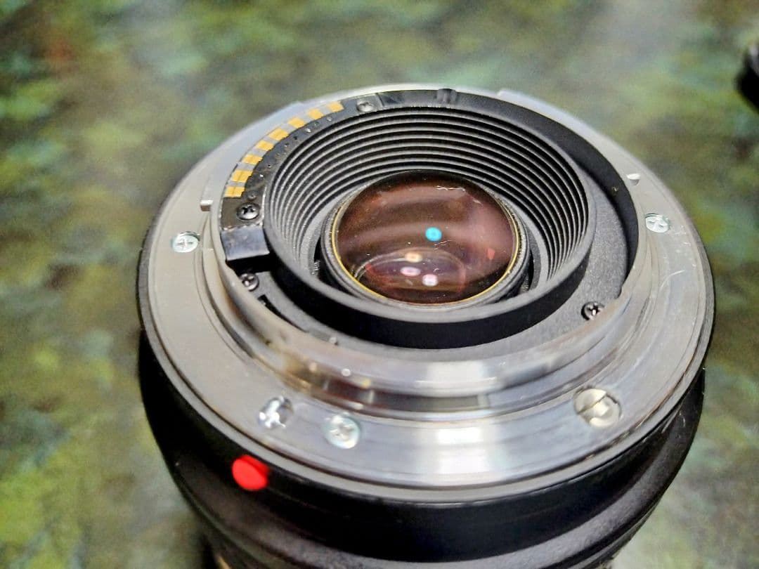 コニカミノルタ超広角ズームレンズ（ソニーαAマウント）