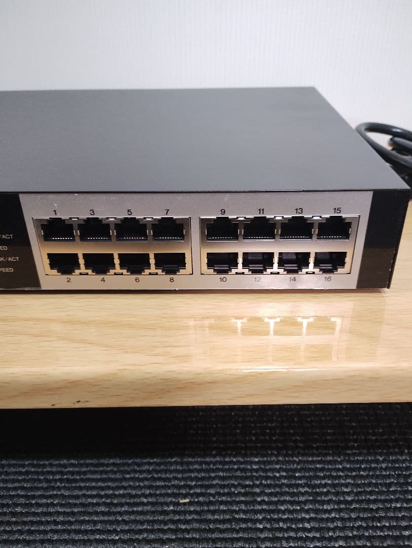 YAMAHA SWX2210-16Gスイッチングハブ　（