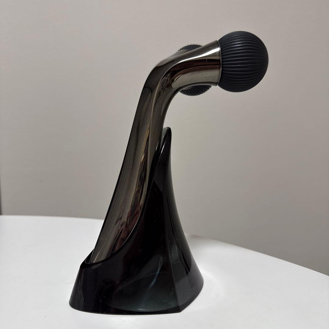 MTG MDNAオニキスブラック フェイスローラー 美顔ローラー スタンド付き