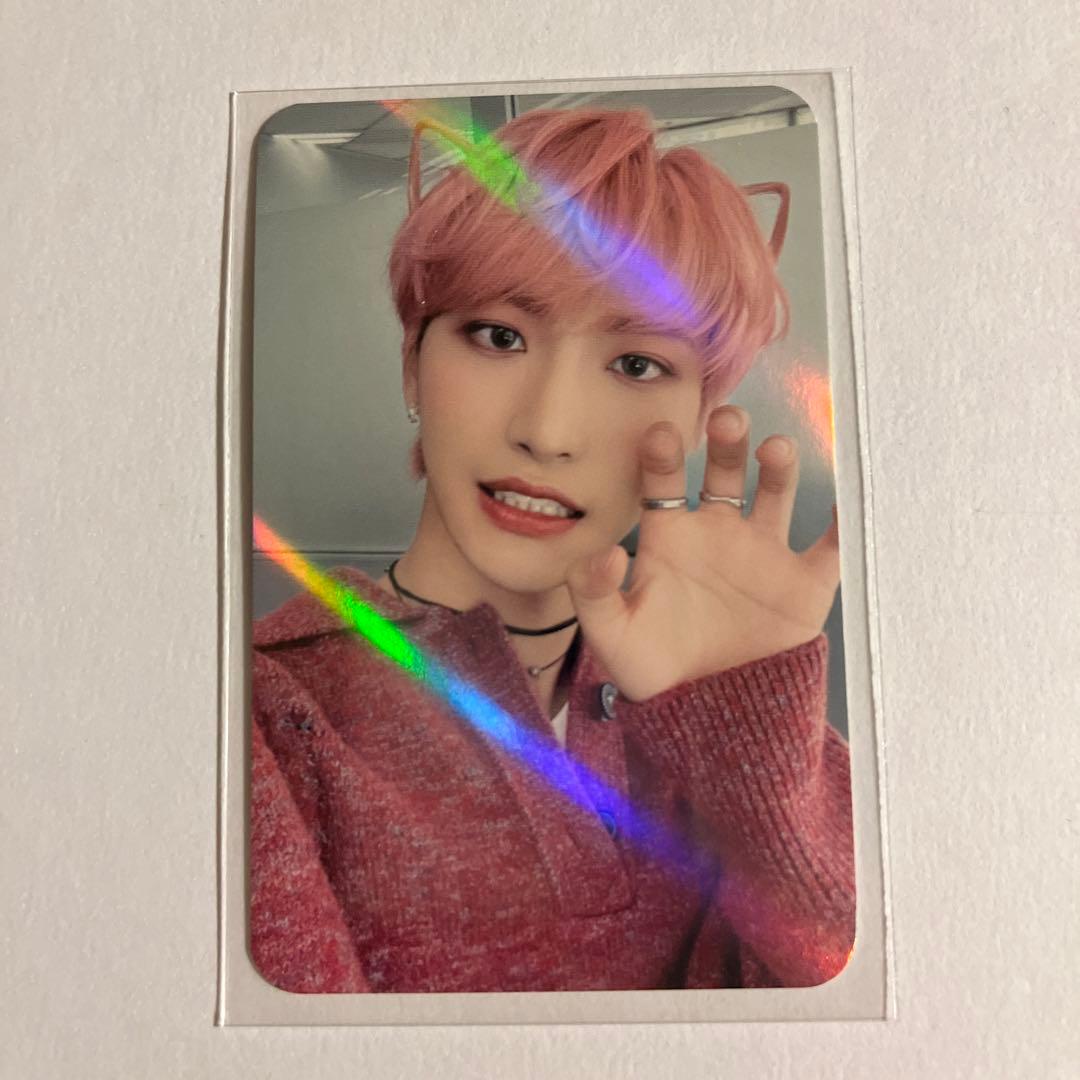 ATEEZ ソンファ　トレカ　FEVER PART3 kpopstoreホロ ATEEZ ソンファ トレカ ZERO：FEVER Part.3 - メルカリ