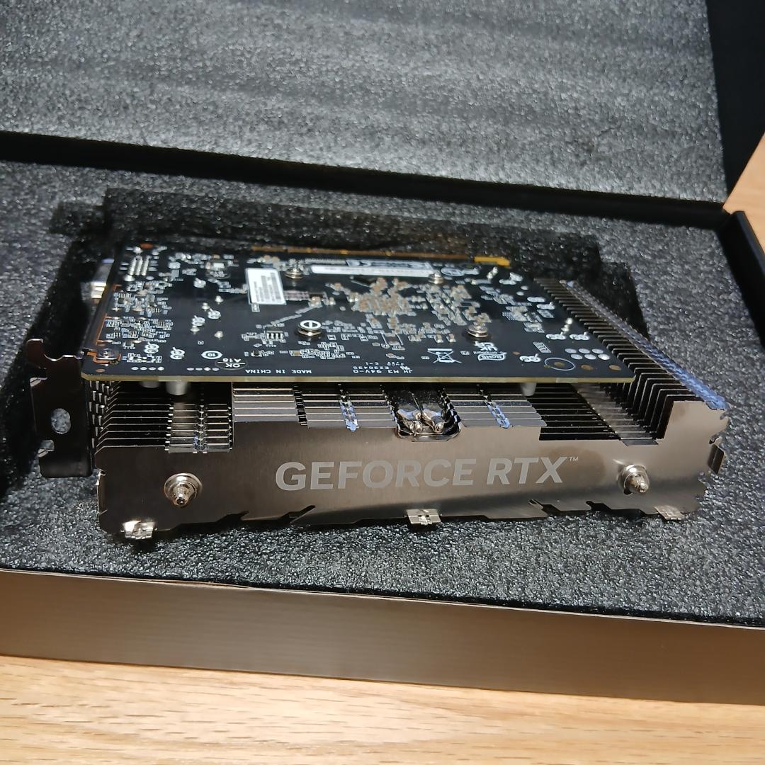 グラフィックボード・グラボ・ビデオカード Palit GeForce RTX 3050 KalmX 6GB