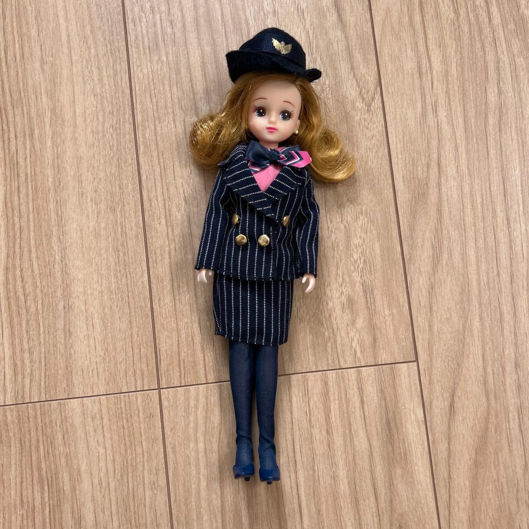 リカちゃん 人形 ANA50周年記念 キャビン・アテンダント 1体 - メルカリ