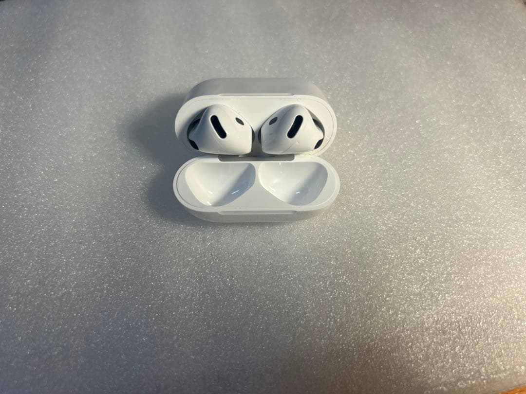 AirPods Pro 第4世代（アクティブノイズキャンセリング搭載） アクティブノイズキャンセリング搭載AirPods 4を購入 - Apple（日本）