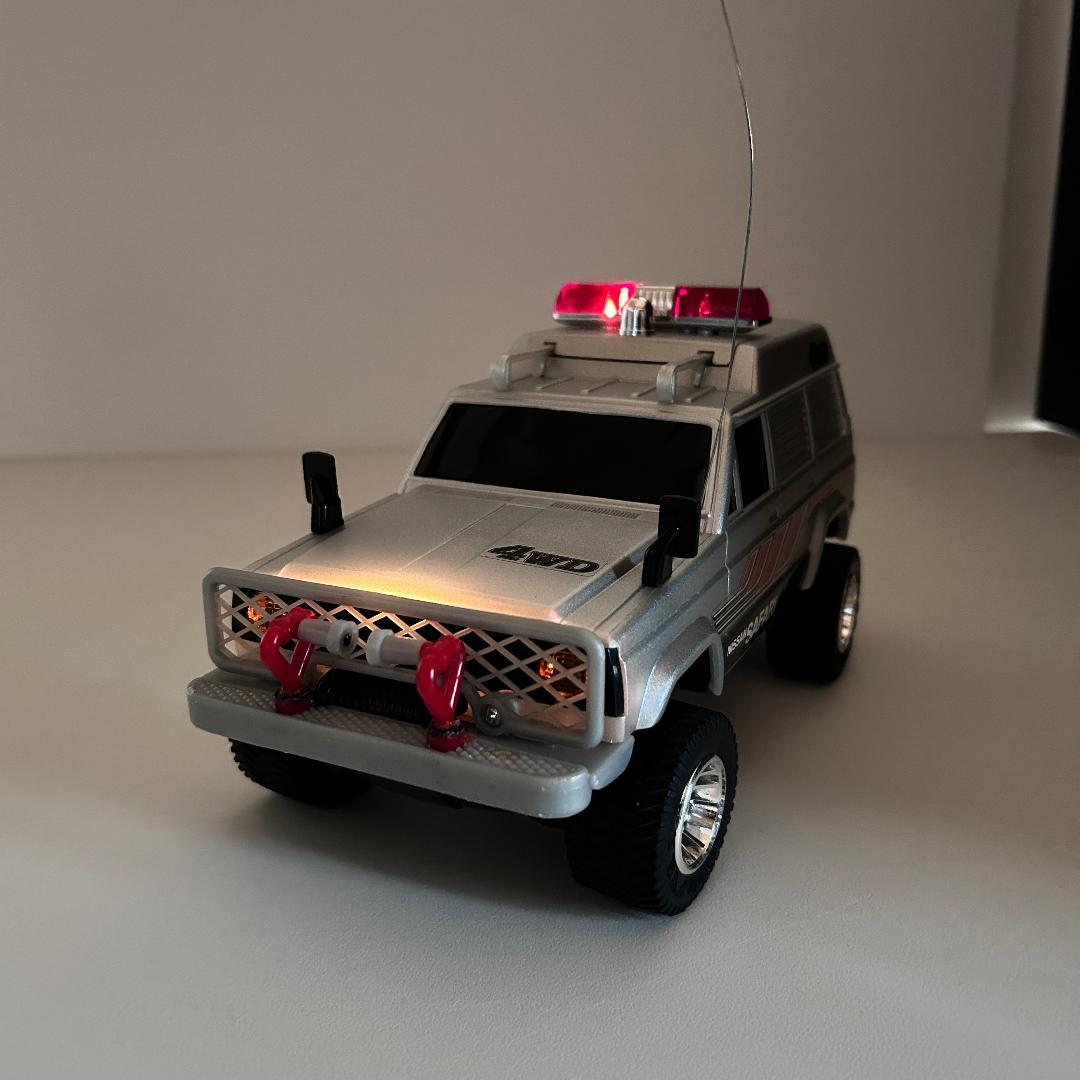 動作品】西部警察 日産サファリ 4WD レア 貴重 当時物 ヨネザワ