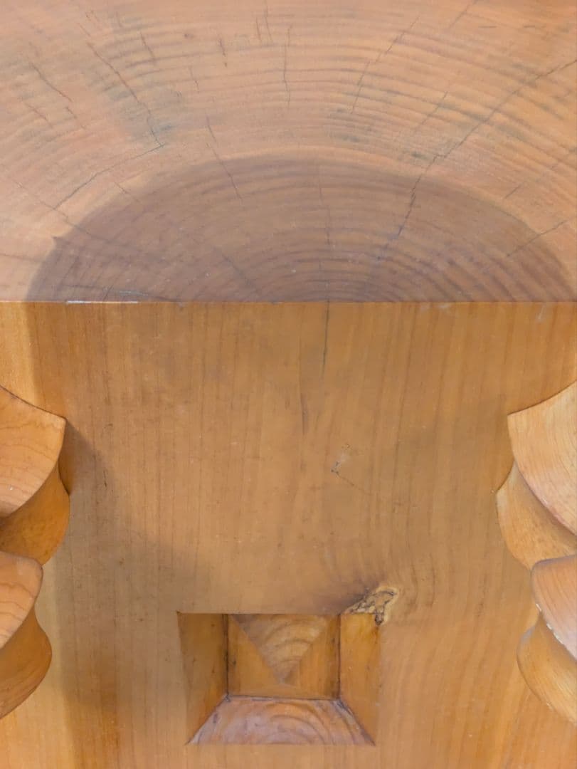 碁盤 本榧 約45.5cm x 42.5cm 厚み19.3cm 高さ31cm