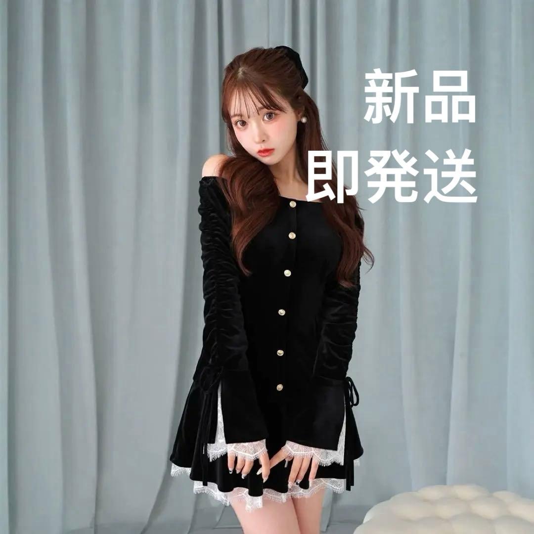 M me eme Classical velvet mini onepiece - メルカリ