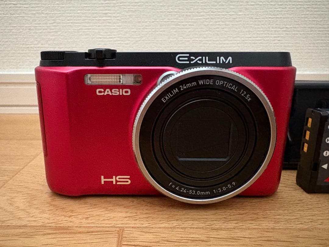 CASIO カシオEXILIM EX-ZR1000 デジタルカメラ　レッド