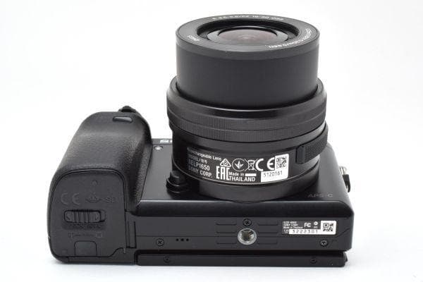 【美品】ソニー SONY α6000 パワーズームレンズキット《S数1491回》