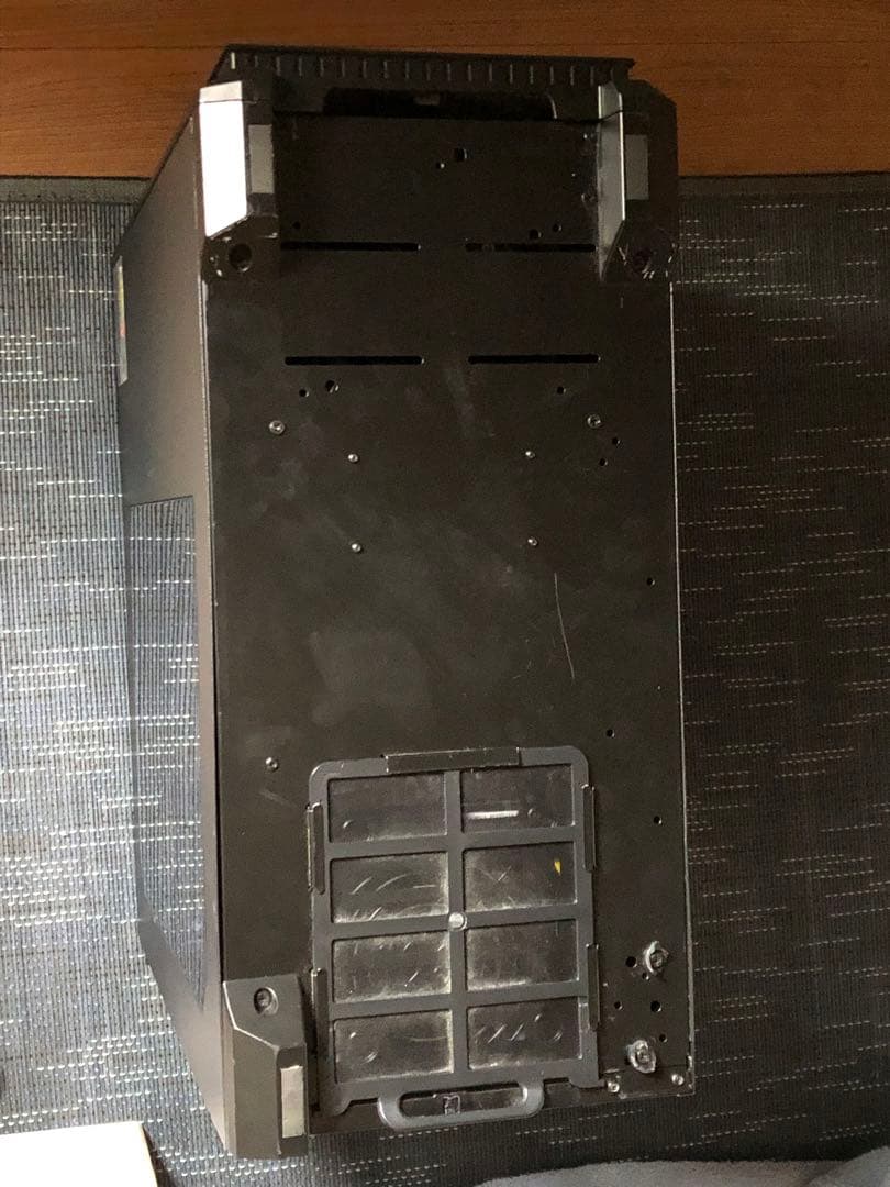 初心者向けゲーミングPCフルセット Core i7 8700 GTX1660