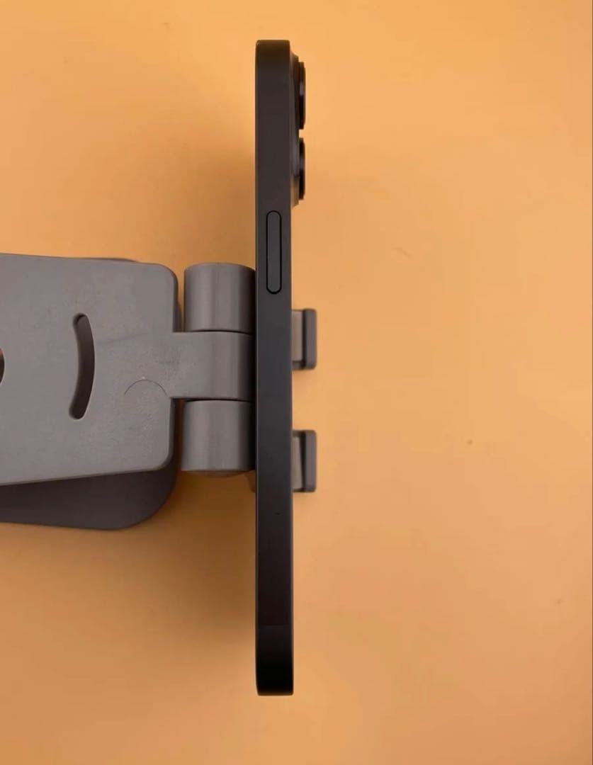 iPhone 14 128GB ミッドナイト　バッテリー純正100%