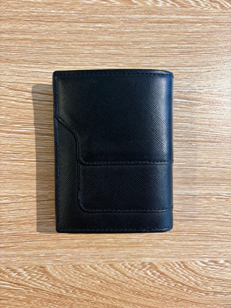 ハ*ミ様 MARNI マル二 トランク サフィアーノ二つ折り財布ブ