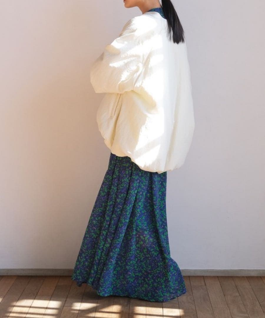 【美品✨️】AKTE パディングバルーンブルゾン ホワイト　かぐれ 最終値下げ