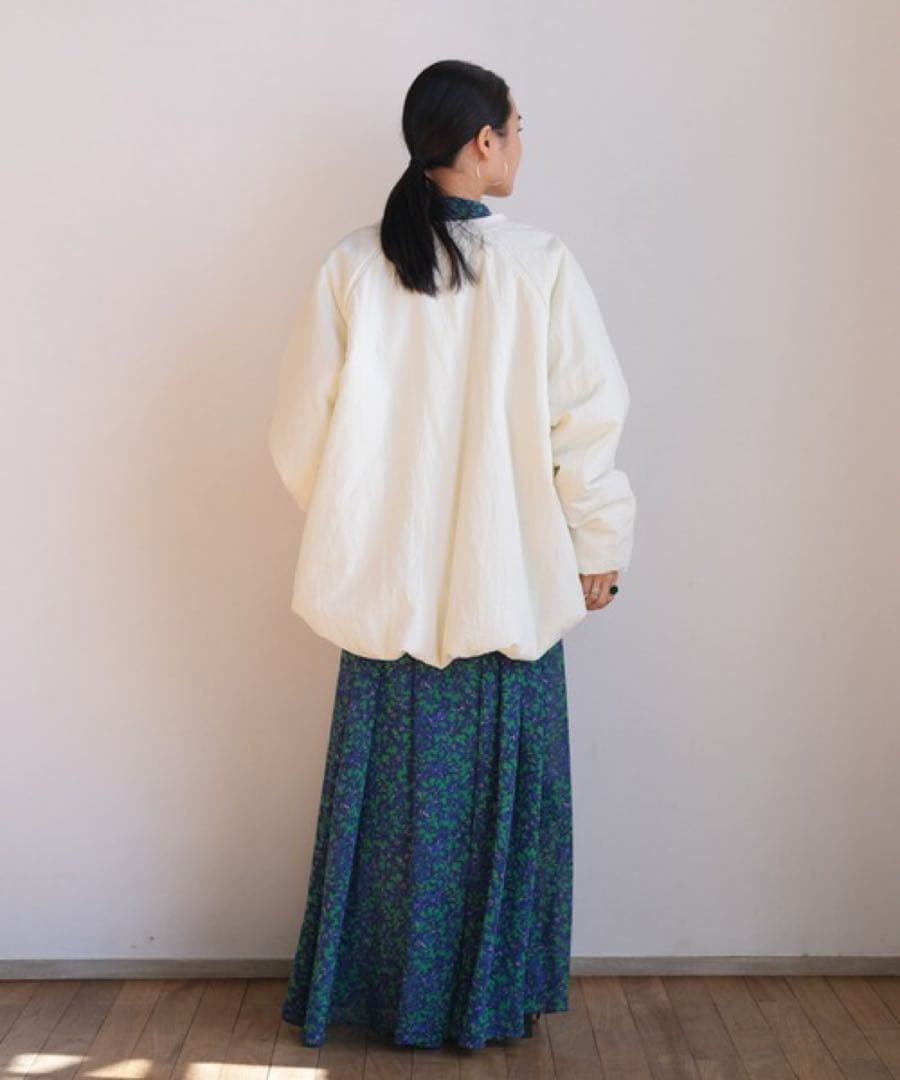 【美品✨️】AKTE パディングバルーンブルゾン ホワイト　かぐれ 最終値下げ