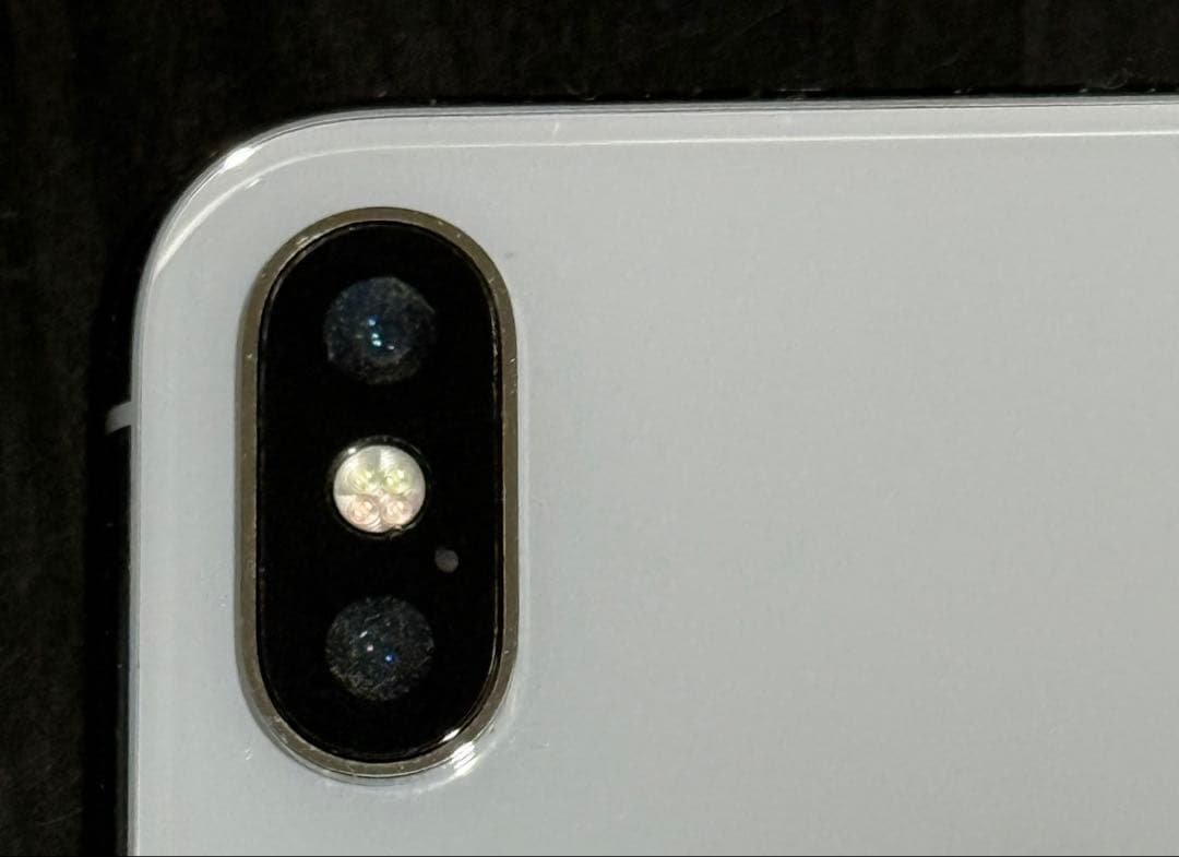 Apple iPhone X ホワイト　容量64G