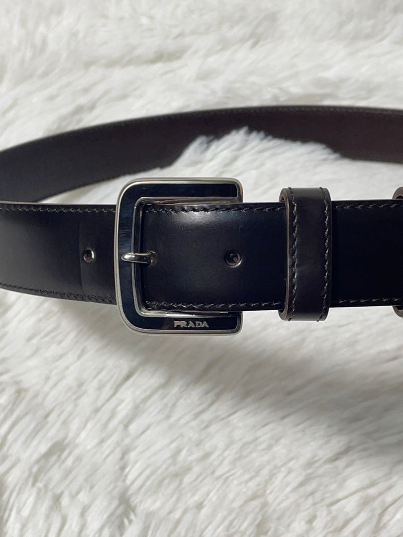 プラダ レザーベルト ダークブラウン 本革 PRADA 105 刻印あり Prada レザーベルト | ブラウン | FARFETCH JP