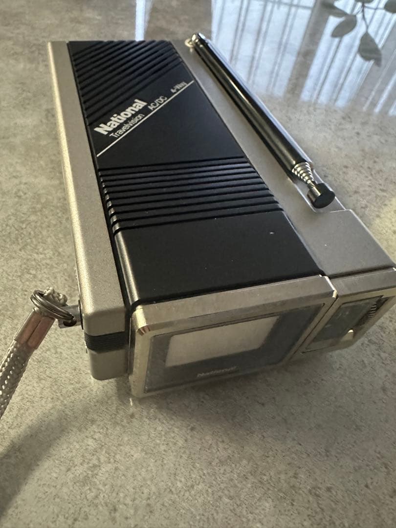 ナショナルマイクロテレビ1.5型