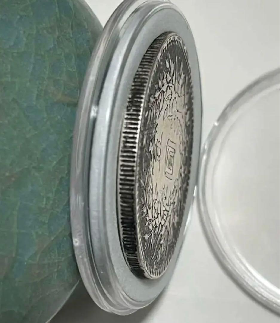 超希少 1919年 袁世凱 中華民国八年 壹圓 中国古銭 蔵出 銀貨 26.8g