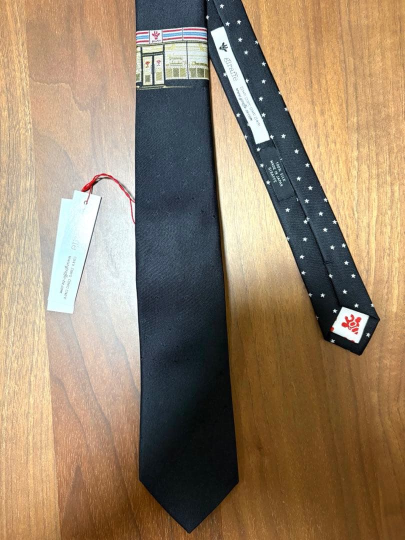 ▶︎【早い者勝ち】giraffe☆ネクタイ☆コンビニ☆星柄