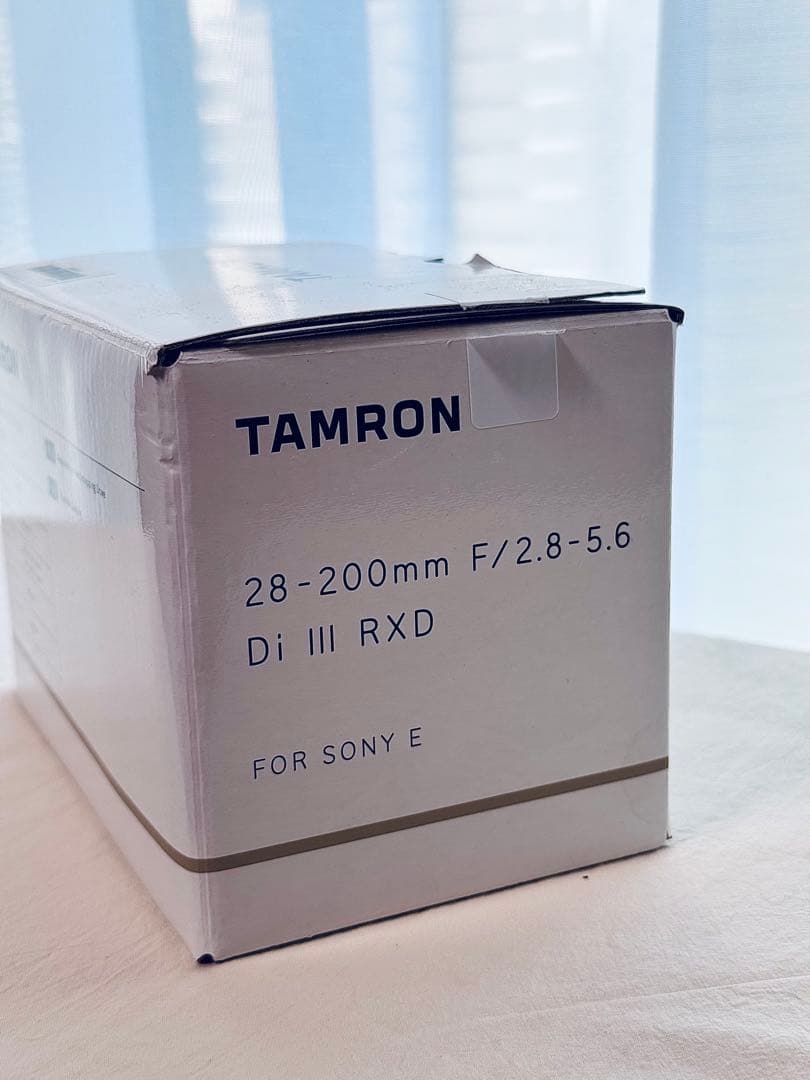 タムロンTAMRON 28-200mm F/2.8-5.6 Di III RXD