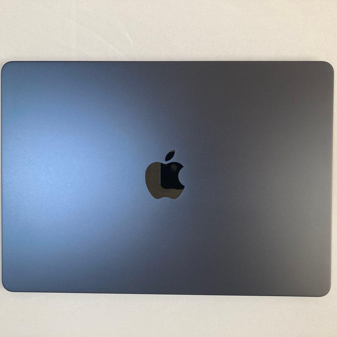 MacBook Air M4　2025 ほぼ未使用　2026年1月購入充放電4回