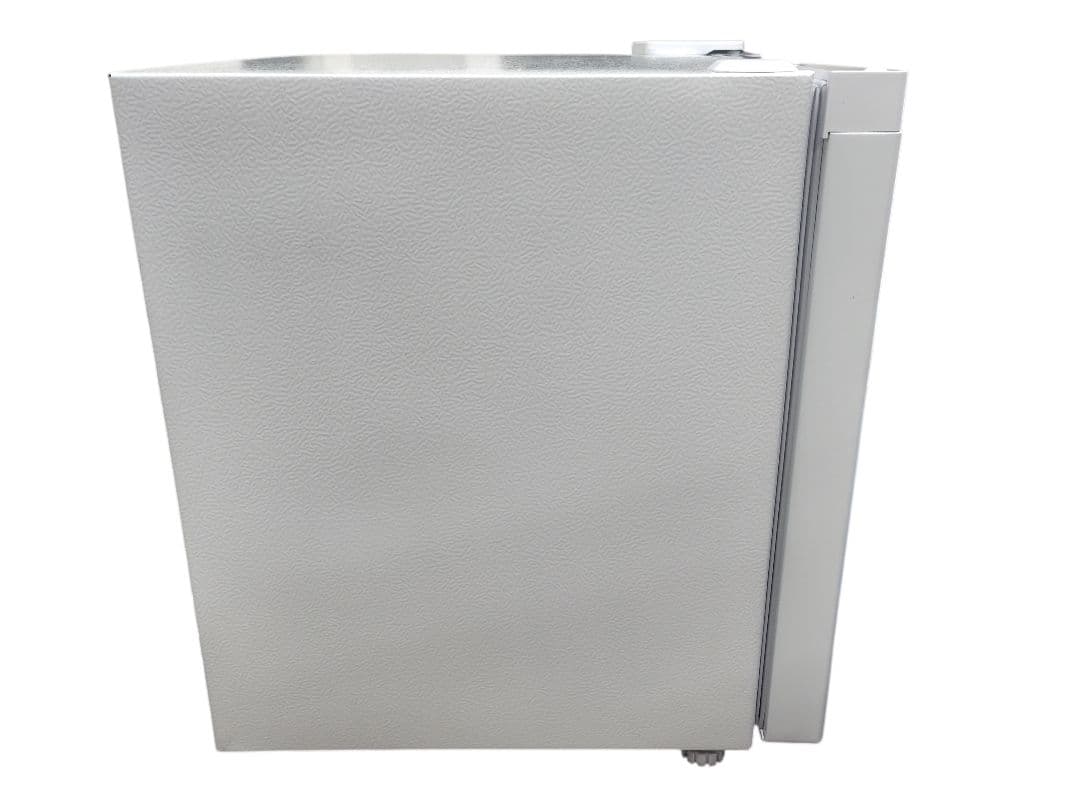 □ アイリスオーヤマ　PF-A31FD-W ホワイト　冷凍庫　31L