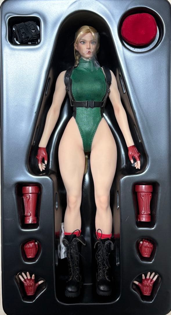 未使用品 STAR MAN キャミィ 1/6 フィギュア ストリートファイター