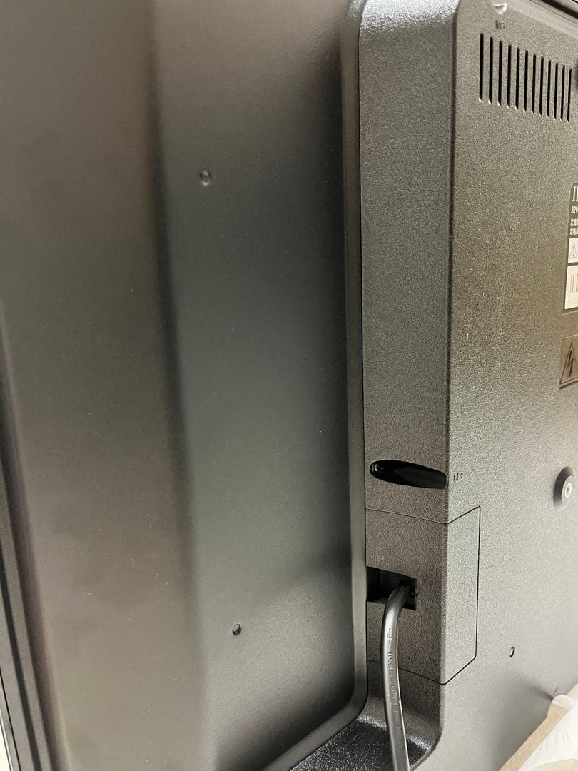 IRIE アイリー　32型　テレビ　液晶テレビ