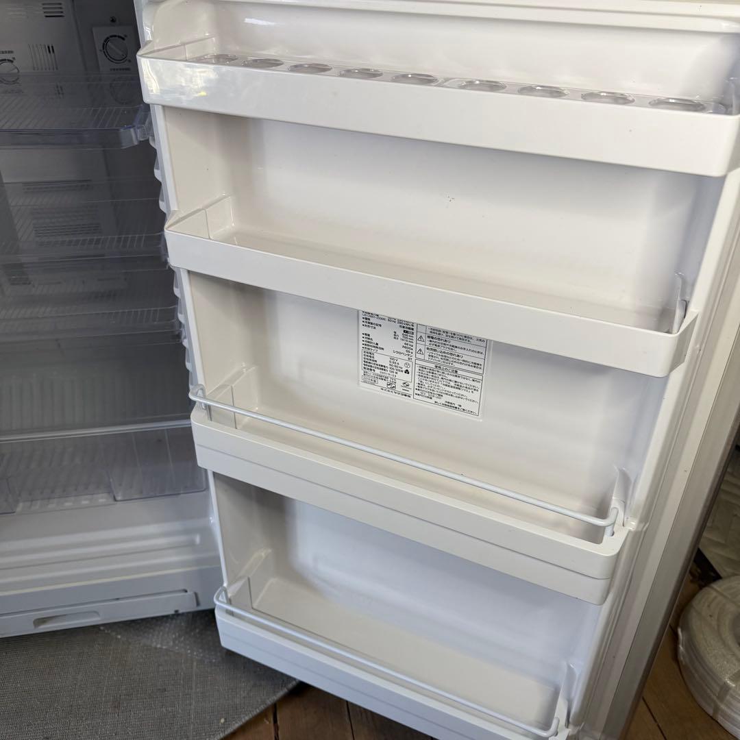 【668】YAMADA 冷蔵庫　YRZ-F28C1 275L 2015年