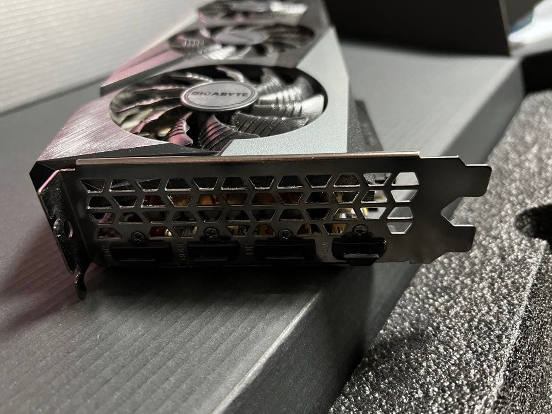 GEFORCE RTX3060Ti GIGABYTE OCモデル