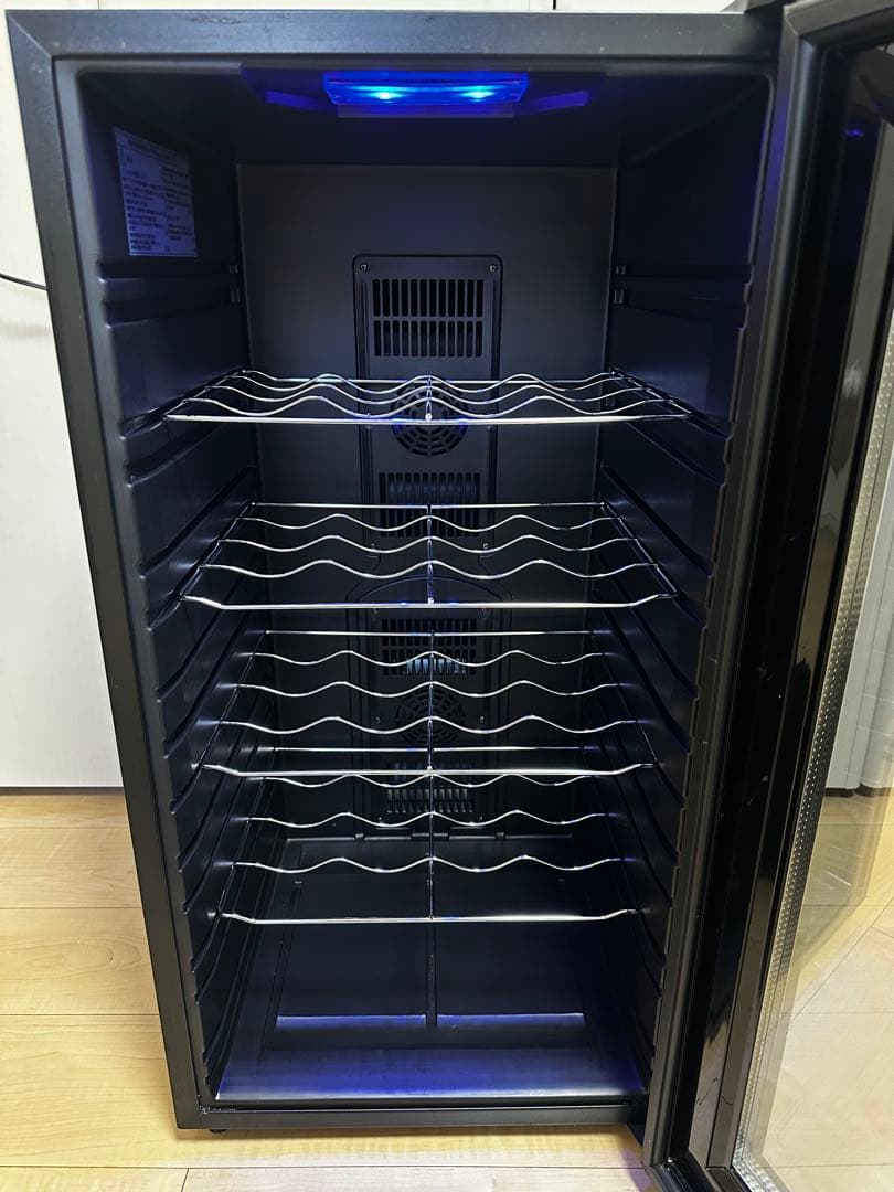 2020年製　ワインセラー ルフィエール LW-D32 電子式