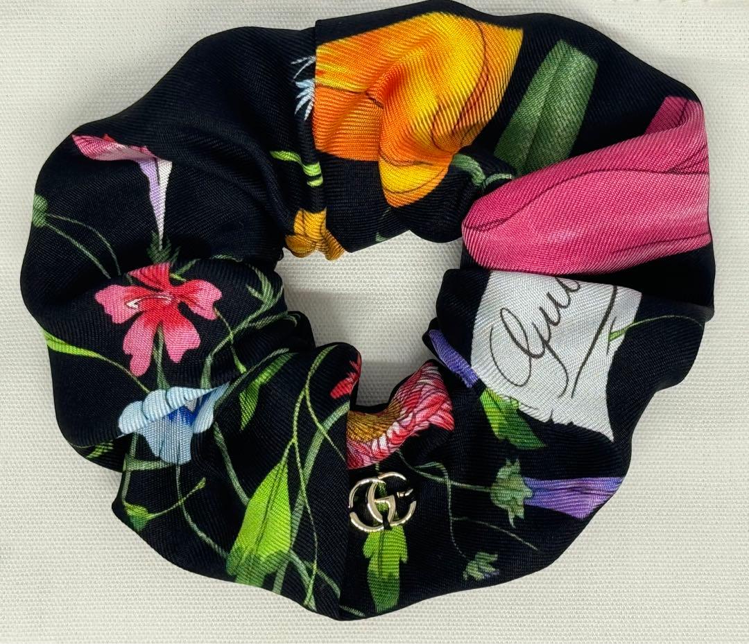 GUCCI フローラ プリント シルクツイル シュシュ グッチ ヘアゴム