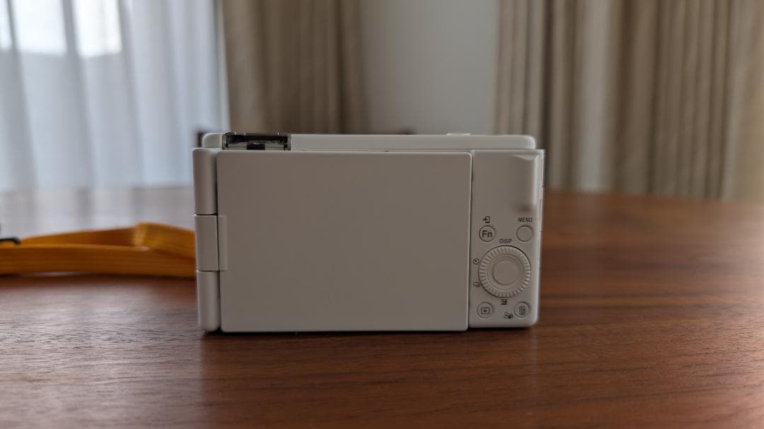 SONY ZV-1 II ホワイト バッテリー・充電器・ストラップ付【美品】